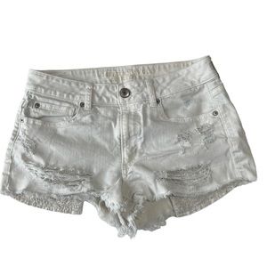 AE- White, Raw Hem, Distressed, Exposed Pockets, Denim Shorts, Size 8